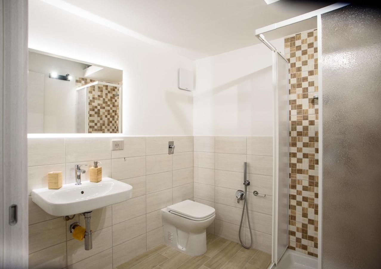 Central Station Apartments - Fanale Rentals باليرمو المظهر الخارجي الصورة