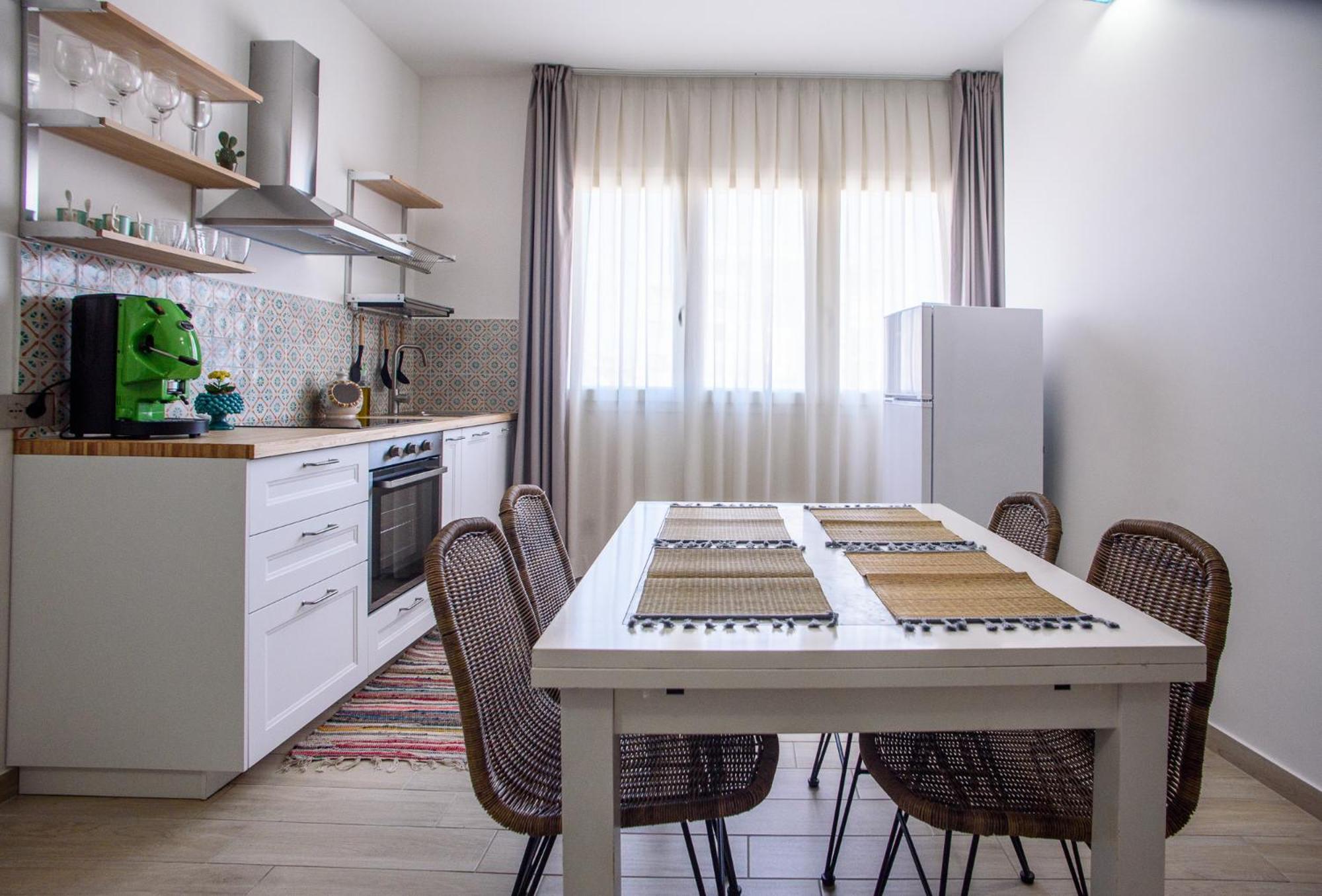 Central Station Apartments - Fanale Rentals باليرمو الغرفة الصورة
